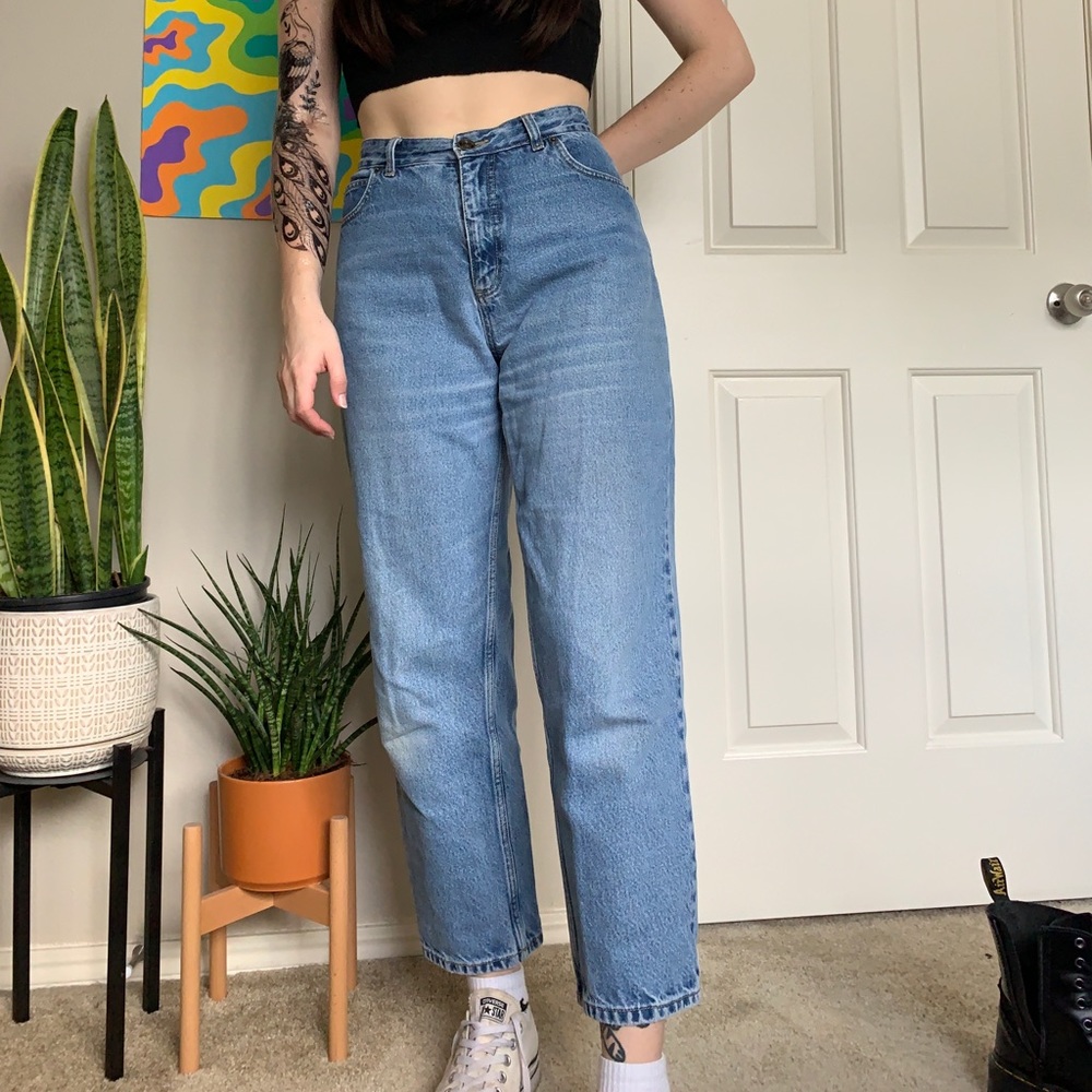 Vintage light wash high waisted straight leg jeans